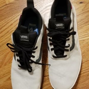 Vans Shoes - VANS mens size 13 brand new suede sneakers Vans Shoes - VANS mens size 13 brand new suede sneakers